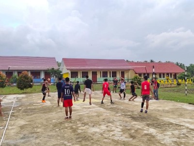 SPARING VOLI UPT SMAN 8 BANYUASIN ERATKAN SILATURAHMI