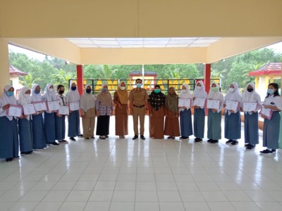 PEMBAGIAN RAPOR PTS KELAS XII