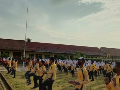 KEGIATAN SENAM UPT SMAN 8 BANYUASIN