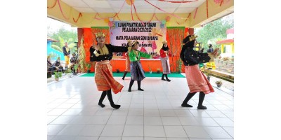 UJIAN PRAKTIK SENI BUDAYA