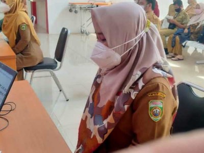VAKSINASI TAHAP PERTAMA UPT SMAN 8 BANYUASIN