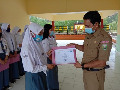 PEMBAGIAN RAPOR PTS KELAS XII