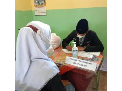 KEGIATAN ZAKAT FITRAH UPT SMAN 8 BANYUASIN 1442 H
