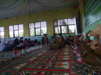 PERINGATAN MAULID NABI MUHAMMAD SAW DI SMAN 1 MAKARTI JAYA