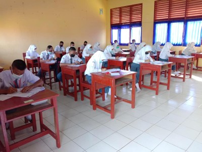 PELAKSANAAN PENILAIAN AKHIR TAHUN (PAT) UPT SMAN 8 BANYUASIN TA 2020/2021
