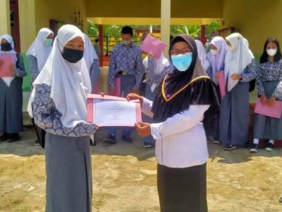 PEMBAGIAN HASIL PENILAIAN TENGAH SEMESTER (PTS) GENAP KELAS 10 DAN 11