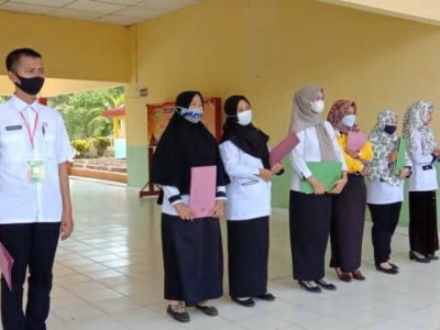 PEMBAGIAN HASIL PENILAIAN TENGAH SEMESTER (PTS) GENAP KELAS 10 DAN 11