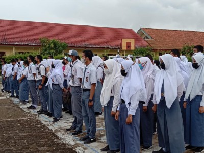 PEMBAGIAN RAPOR PTS KELAS XII