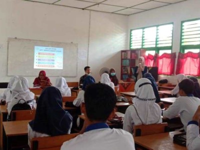 SOSIALISASI PPDB UPT SMAN 8 BANYUASIN TA 2021/2022 DI SMPN 2 MAKARTI JAYA