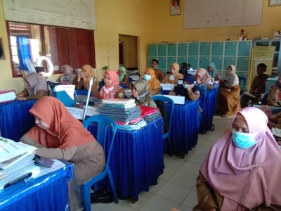 RAPAT KELULUSAN PESERTA DIDIK KELAS XII UPT SMAN 8 BANYUASIN