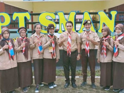 7 SISWA-SISWI UPT SMAN 8 BANYUASIN LOLOS KOMPETISI SAINS NASIONAL (KSN) KE TINGKAT PROVINSI 