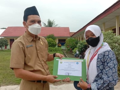 PRESTASI PENCAK SILAT SISWI SMAN 1 MAKARTI JAYA 