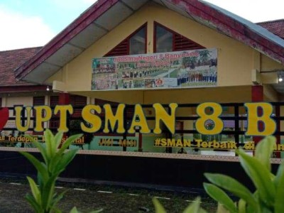 PERUBAHAN NOMENKLATUR SMAN 1 MAKARTI JAYA MENJADI UPT SMAN 8 BANYUASIN