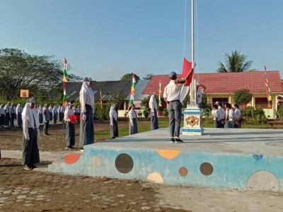MASA PENGENALAN LINGKUNGAN SEKOLAH (MPLS) SMAN 1 MAKARTI JAYA TA 2022/2023