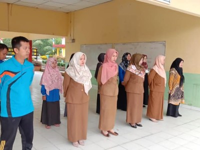 PERPISAHAN GURU SMAN 1 MAKARTI JAYA