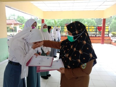 PEMBAGIAN RAPOR PTS KELAS XII