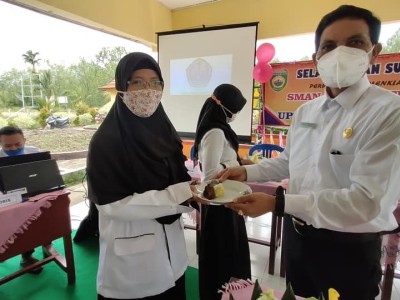 PERESMIAN NOMENKLATUR BARU UPT SMAN 8 BANYUASIN