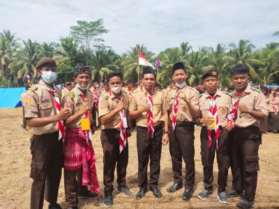 UPT SMAN 8 BANYUASIN ADAKAN PERKEMAHAN AKHIR TAHUN (PERATA) TA 2020/2021