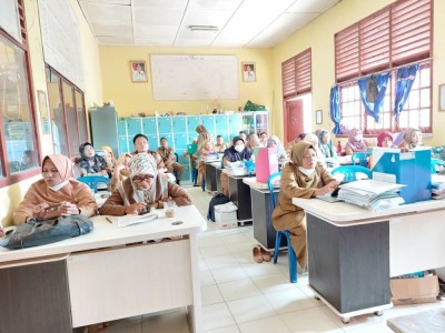 RAPAT PEMBAGIAN TUGAS TAHUN AJARAN 2021/2022 SEMESTER GENAP