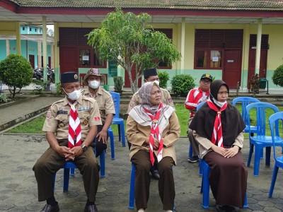 LATIHAN GABUNGAN ANTARA PRAMUKA SMAN 1 MAKARTI JAYA DAN SMAN 1 SUMBER MARGA TELANG