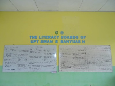 GERAKAN LITERASI BAHASA INGGRIS UPT SMAN 8 BANYUASIN 