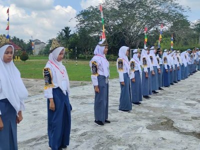 MASA PENGENALAN LINGKUNGAN SEKOLAH (MPLS) SMAN 1 MAKARTI JAYA TA 2022/2023