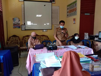 RAPAT KELULUSAN PESERTA DIDIK KELAS XII UPT SMAN 8 BANYUASIN