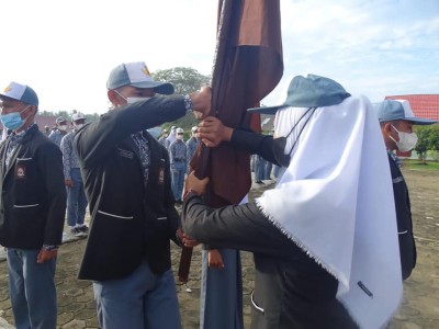 PELANTIKAN PENGURUS OSIS DAN MPK SMAN 1 MAKARTI JAYA 2021/2022 