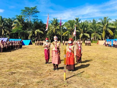 UPT SMAN 8 BANYUASIN ADAKAN PERKEMAHAN AKHIR TAHUN (PERATA) TA 2020/2021